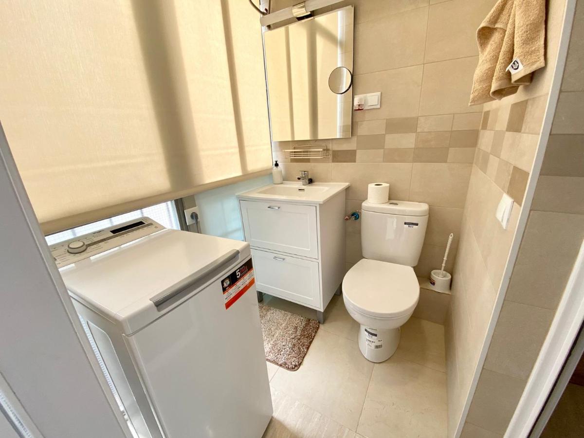 Atico Con Terraza Centro De Tarragona, Mi Refugio Apartment Luaran gambar