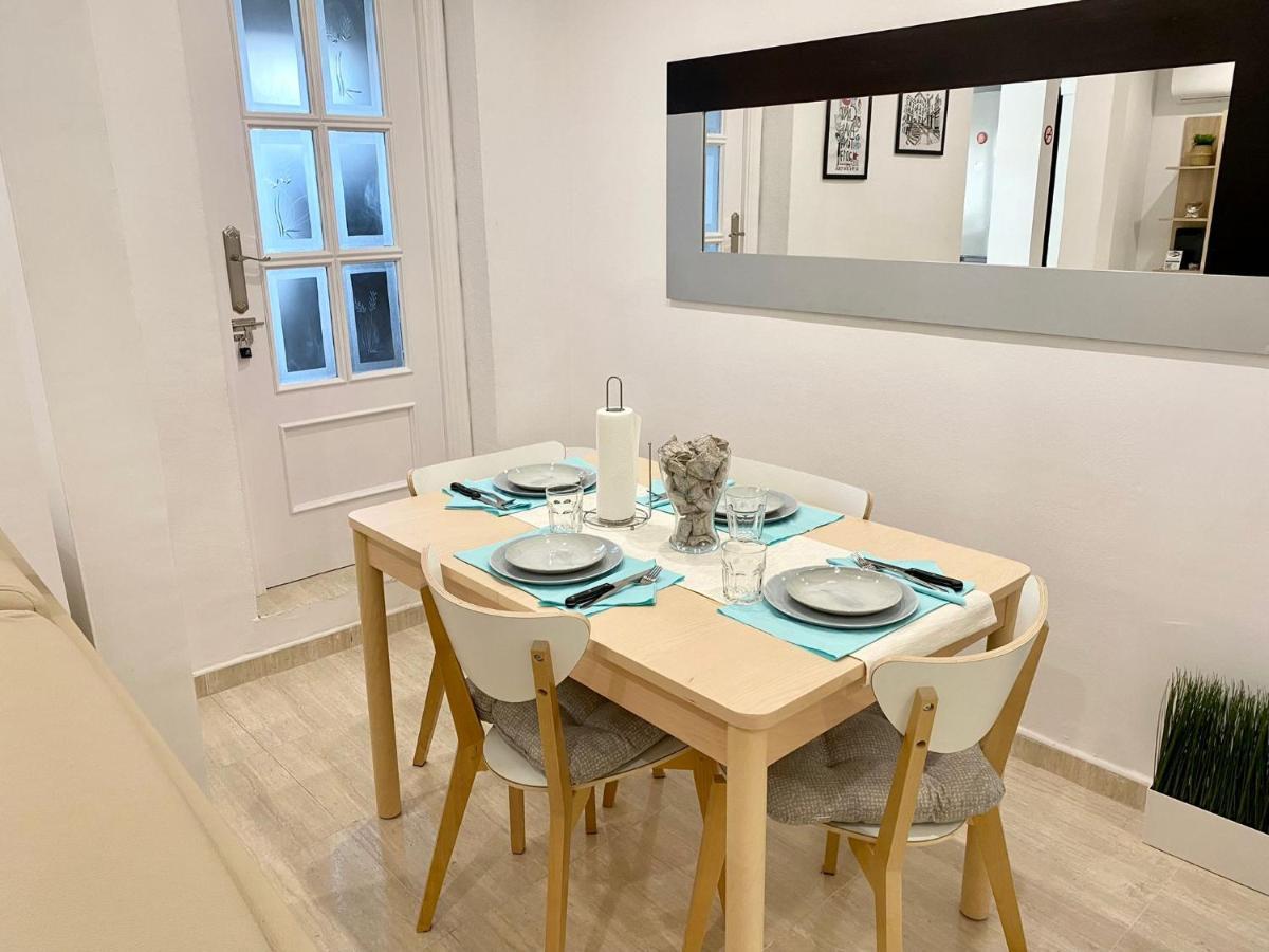 Atico Con Terraza Centro De Tarragona, Mi Refugio Apartment Luaran gambar