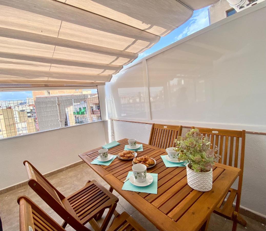 Atico Con Terraza Centro De Tarragona, Mi Refugio Apartment Luaran gambar